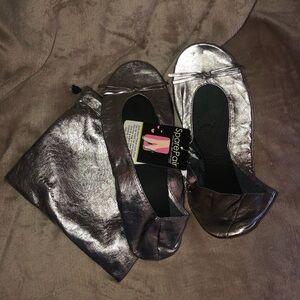 Spare Pair silver travel foldable ballet flats in pouch size S 5/6